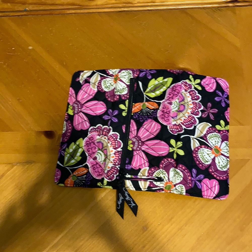 Tri fold wallet